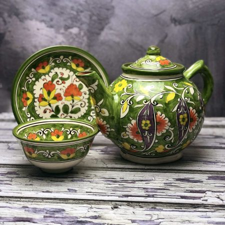 Czajnik, czarka i talerz ceramiczny, ręcznie zdobione "Zielony ogródek"